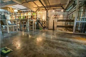 復古地坪漆施工時怎么解決基礎水泥地面不達標的問題？