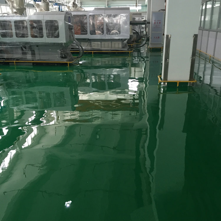 聽從地坪漆廠家的建議，選擇適合工業(yè)環(huán)境的環(huán)氧地坪