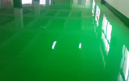 聚氨酯發(fā)泡膠地坪和環(huán)氧地坪有什么區(qū)別？