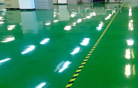 環(huán)氧自流平地坪施工如何判斷施工質(zhì)量的好壞？