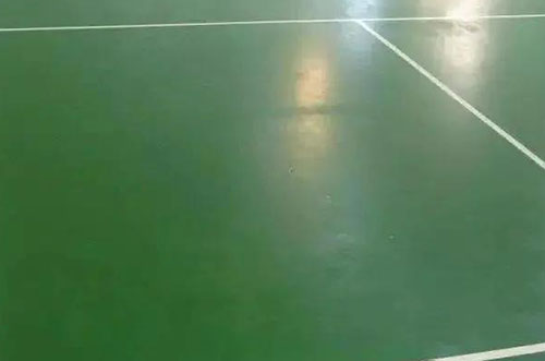 防水聚氨酯地坪出現(xiàn)粉塵、破損的主要原因